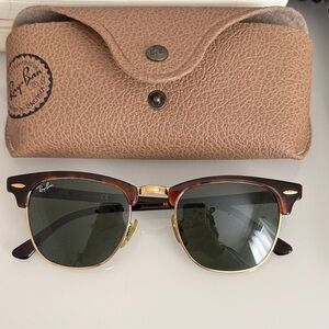 Ray-Ban Tortoise and Gold Sunglasses with Brown Case